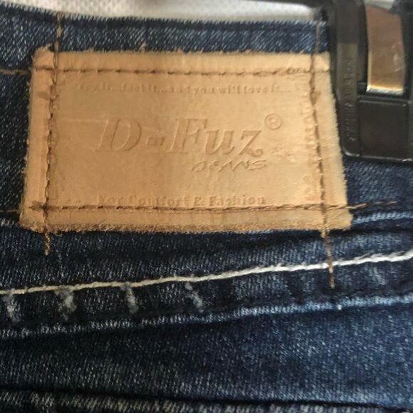 D-FUZ Premium Denimwear Boot Cut Blue Jeans distressed embroidered 9/10 READ - Picture 6 of 12